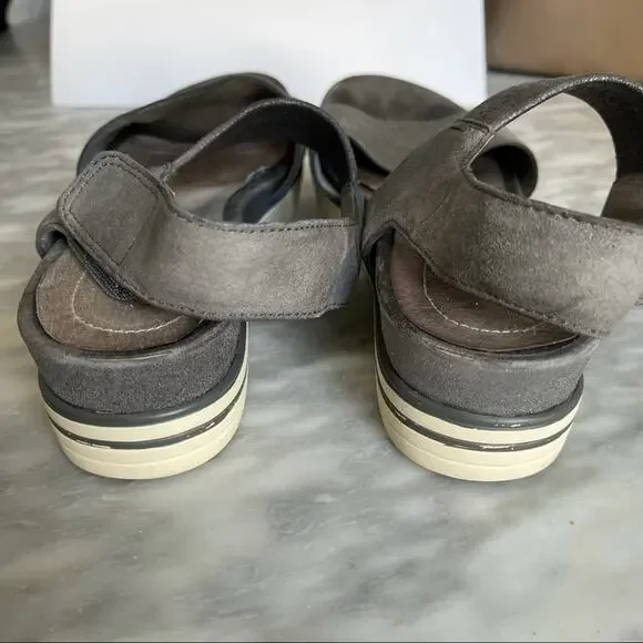 Eileen Fisher Gray Leather Somer Sandals - Picture 6 of 10